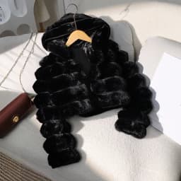 Soft Cozy Plush Faux Rabbit Fur Hooded Coat for Women Horizontal Cropped Padded Jacket Women Winter Casual Zipper Warm Outerwear