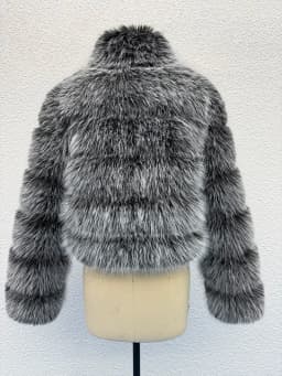 ZADORIN Elegant Stand Collar Long Sleeve Fluffy Faux Fur Coat Woman Clothing Thicken Faux Fur Jackets Winter Coats for Woman Top
