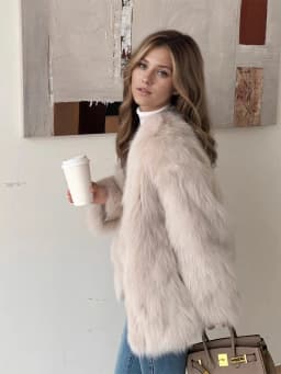 Women Beige Fluffy Faux Fur Jacket Long Sleeve Open Front Warm Cozy Coat Fall Winter Party Daily Streetwear Trendy Outerwear New
