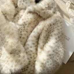 Winter Women Milky Leopard Dot Hairy Faux Fur Coat Lapel Collar Long Sleeve Shaggy Jacket Ladies Loose Straight Short Outerwear