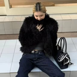 Winter Women Black Hairy Curly Faux Sheep Fur Coat Lapel Collar Long Sleeve Straight Short Warm Shaggy Jacket Korea Outerwear