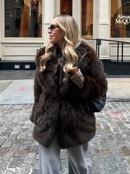 HH Women Elegant Luxurious Faux Fur Coat Retro Coffee Brown Lapel Mid Length Metal Buckle Outerwear Autumn Winter Office Wear