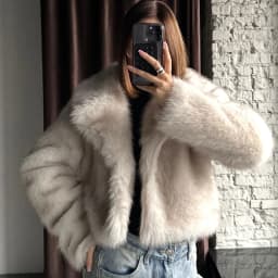 Autumn Winter Faux Fox Fur Cropped Jacket Women Loose Fit Eco Friendly Fur Outerwear for Women Lapel Collar Warm Plush Jackets