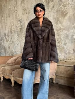 Fashion Fluffy Faux Fur Coat Women Lapel Long Sleeve Loose Pleated Jackets New Winter Warm Female Chic High Street Outerwear