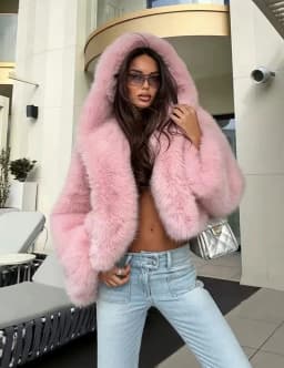 ZADORIN Fashion Women Brown Faux Fox Fur Coat Loose Hooded Thick Warm Fluffy Jacket Fashion Winter Short Plush Outerwear Coats