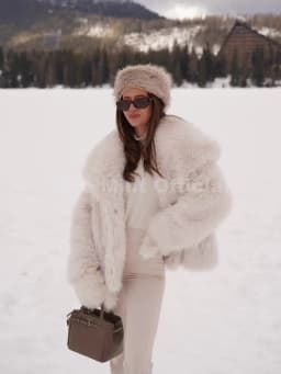 Neo Mint Chic Street Furry Collar Faux Fur Coat Women 2024 Winter Hot Girls Snow White Mountain Fashion Fluffy Fox Fur Jacket