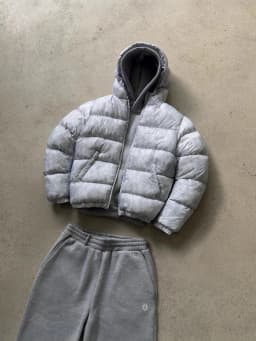Y2K Baddie Women Short Glossy Black Puffer Coat Small Embroidery Logo Hooded Cropped Bubble Jacket Warm Street Winter Outerwear
