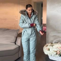 Hooded Women Ski Suit One Piece Ski Suit With Large Fur Collar Waist Cinch Ski Suit With Belt Winter Outdoor Wear 2026
