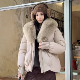 2026 Fashion Big Fur Collar Down Cotton-padded Jacket Women's Short Parkas Winter Streetwear Outerwear Lady Thicken Loose Coats