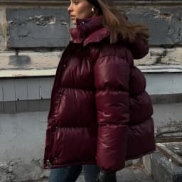 2025 Winter Red Hooded Puffer Coat Women Elegant Warm Short Quilted Jacket