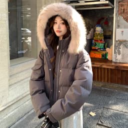 American Large Faux Fur-trim Hood Padded Parkas Women Winter 2026 Loose Fit Thick Outerwear Ladies Short Zipper Cotton Jackets