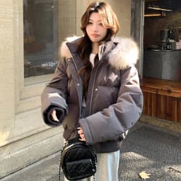 American Large Faux Fur-trim Hood Padded Parkas Women Winter 2026 Loose Fit Thick Outerwear Ladies Short Zipper Cotton Jackets
