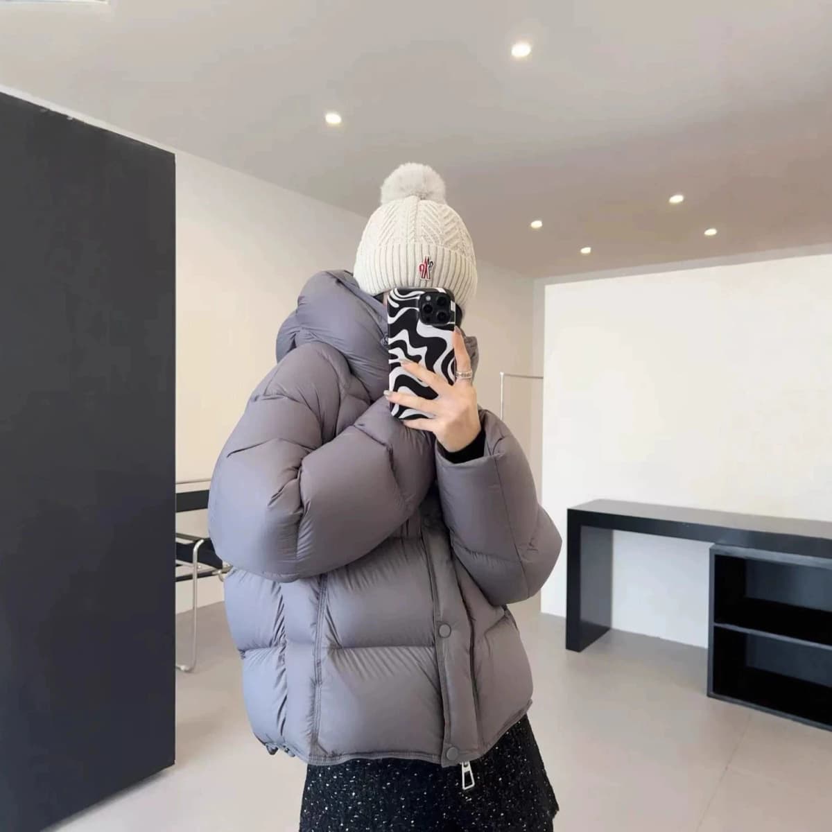 Women Winter Short Cotton Coat 2025 New Hooded Loose Puffer Coat Korean Women Thicken Warm Parkas Coat Women Long Sleeve Outwear