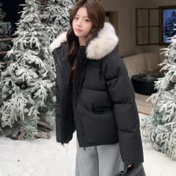 Fashion Faux Fur Collar Hooded Short Puffer Jacket Women 2026 Winter Thicken Parkas Woman Korean Solid Big Pocket Padded Coat