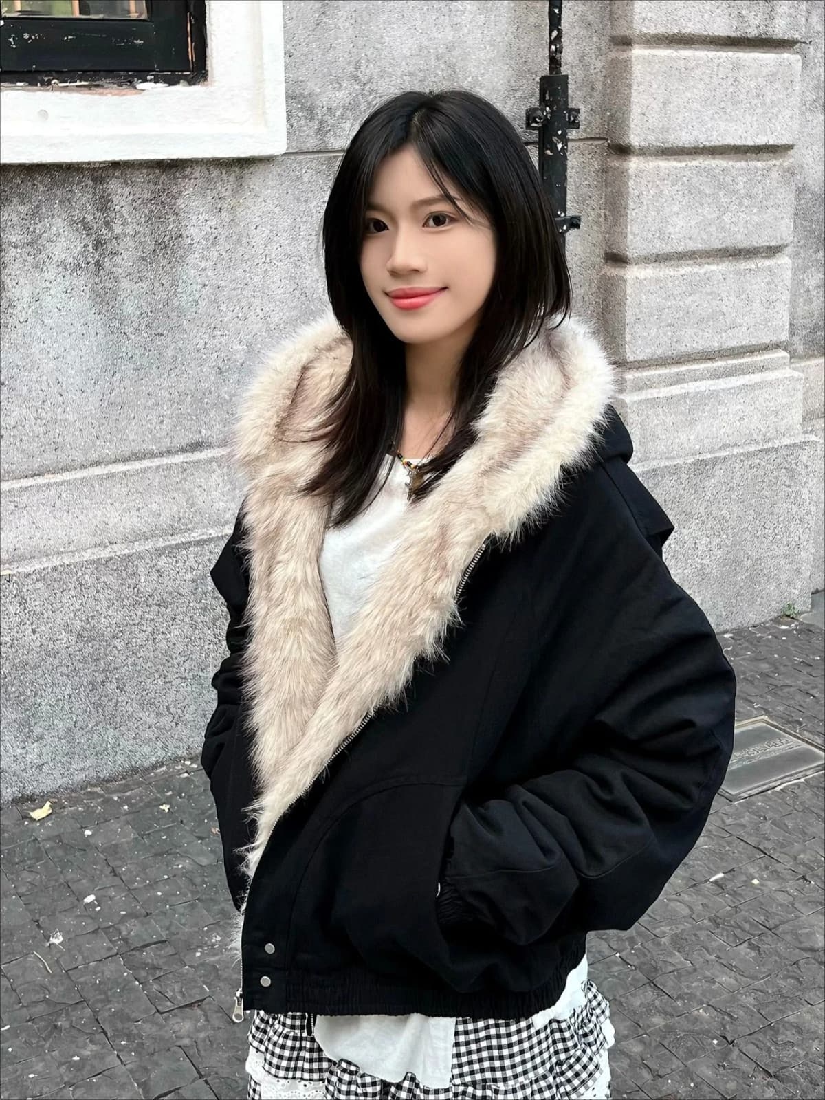 American Vintage Women Faux Fur Hooded Jacket Cropped Zip Up Quilted Coat Y2K Punk Streetwear Winter Warm Outerwear Women