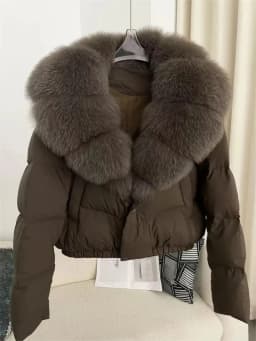 2026 Anti-fox Fur Collar Jacket Korean Fashion Short Parka American Vintage Winter New Women's Short Fashion Warm Cotton Clothes