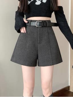 2025 Streetwear Woolen Winter Shorts Woman Casual Loose Wide Leg Short Pants Femme With Belt Booty Grey Black Cargo Shorts Women