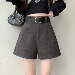 2025 Streetwear Woolen Winter Shorts Woman Casual Loose Wide Leg Short Pants Femme With Belt Booty Grey Black Cargo Shorts Women