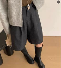Chic Women Thicken Warm Loose Pockets Faux Woolen Straight Shorts 2025 Autumn Winter High Waist Ladies Wide Leg Shorts N190