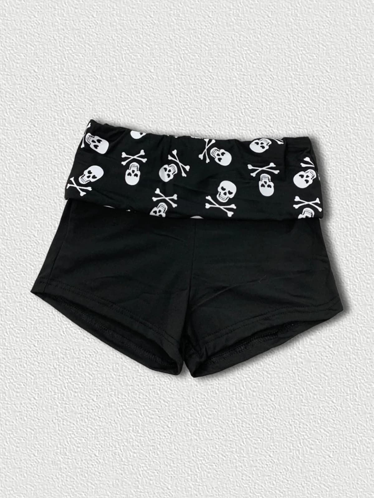 Grunge Aesthetic Skull Print Shorts Women's Black Low Waist Slim Fit Sexy Booty Shorts