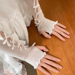 Sexy White Hollow Satin Bow Lace Gloves Lolita Bride Thin Sun Protection Arm Sleeves Women Summer Fingerless Sunscreen Mittens
