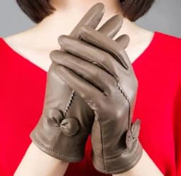 2025 women's genuine leather gloves red sheepskin gloves autumn and winter fashion female windproof gloves