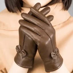 2025 women's genuine leather gloves red sheepskin gloves autumn and winter fashion female windproof gloves