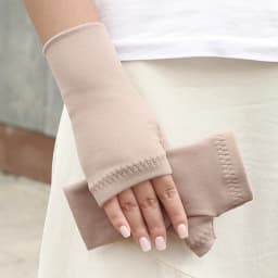 Winter Outdoor Sports Warm Half Finger Gloves for Women and Men Non-Slip Students Cycling Cold Office Bare Finger Gloves