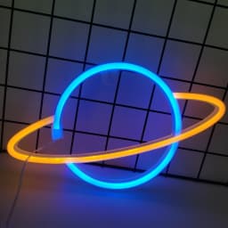 1 Piece of Indoor Room Cozy Planet Decoration Night Light, Pink and Blue Wall Decoration, Game Room Theme Party Decorations, Boys' Gift, USB or Battery Powered (Battery Not Included)