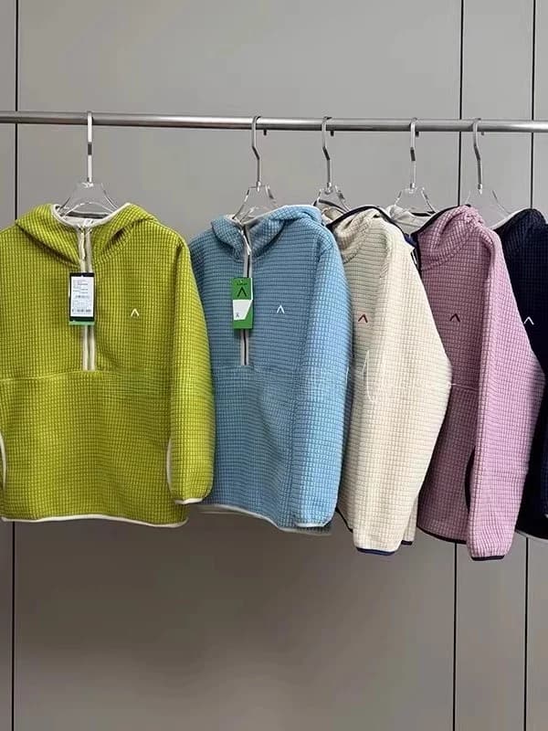 Thickened Fleece Hoodie Couple Warm Clothes Winter Atmosphere Sense Fashion Casual Dopaamine Clothing Polyester Fiber Long Sl...