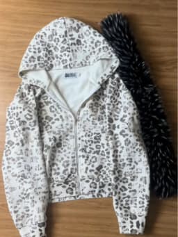 Y2K Streetwear Casual All-Season Fashion Sweatshirt Women's Leopard Print Faux Fur Hood Zipper Hoodie Cropped Oversized