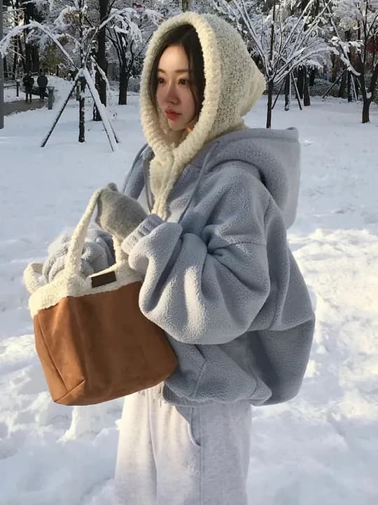 Korean Style Soft Sweet Temperament Loose Zipper Fluffy Warm Hoodie Jacket Women's Winter 2025 Fashion Casual Streetwear