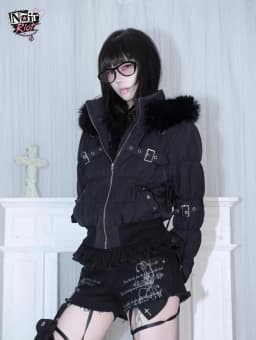 Sexy Punk Gothic Women's Cropped Puffer Parka Fur Collar Rivet Buckle Strap Ruched Waist Thick Warm Winter Streetwear Outfit