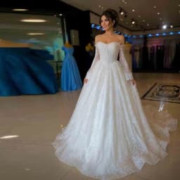 Customized Off Shoulder Wedding Dress Detachable Long Lace Sleeves Sweetheart Corset Back Lace Ball Gown Bridal Dress