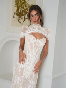 Kyoto Customized White Floral Lace Corset Wedding Dress Detachable High‑Neck Cape Vestidos De Noche Floor-Length Robe De Mariée
