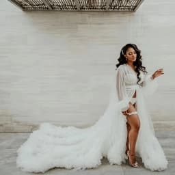 Elegant Wedding Robe Maxi Bathrobe Lingerie Women Gowns Customized Pajamas Photo Shoot Birthday Bride Wed Fluffy Party Sleepwear