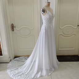 ZJ6032 Spaghetti Straps Slim Fitting Sexy Wedding Dress Backless Mermaid Bride Dresses with Long Lace Tail