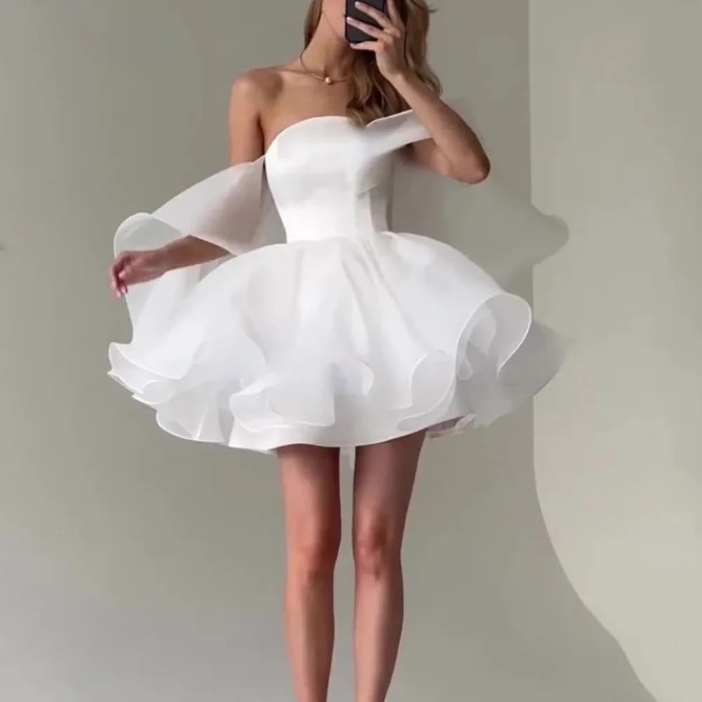 Short Srapless Wedding Dress Off Shoulder Mini Lace-up Bridal Gown Simple Vestido De Novia