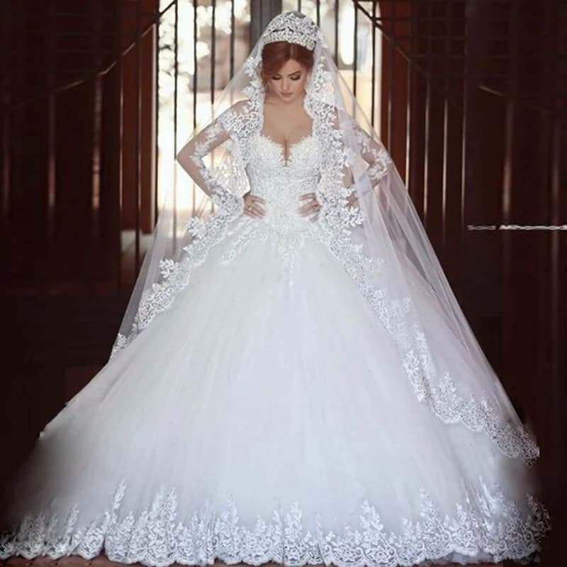 A-Line Luxury Princess Wedding Dresses 2023 Long Sleeve Lace Charming Bride Dress For Women