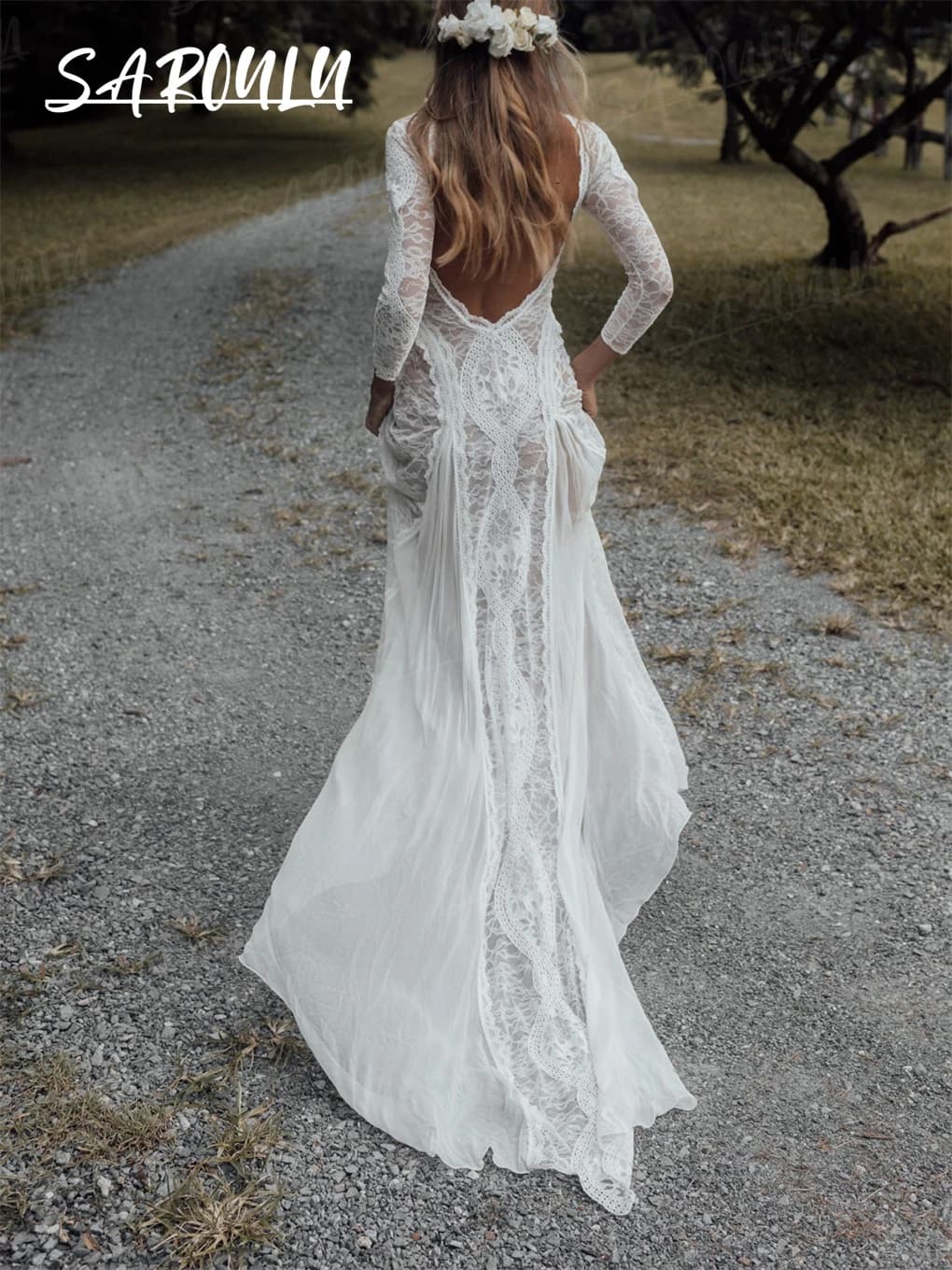 Customized Romantic Boho Long Sleeve Bride Dress Backless Beach Wedding Dress For Women Illusion Scoop Neckline Bridal Gown