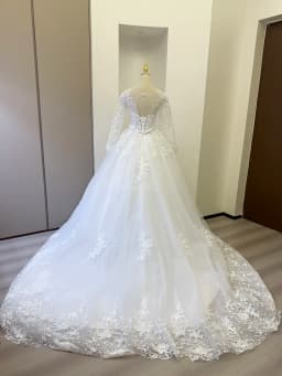 Vintage Lace V Neck Wedding Dresses Princess Ball Gown Bridal Gowns Shinny Tulle Long Sleeves Dubai Marriage Dress Customized