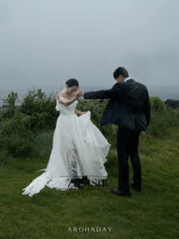 ZHUISHU Off the Shoulder Outdoor Korean Wedding Dresses Photo Shoot A Line Soft Tulle Bridal Gown Customized Self-Wedding Gown