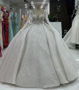 Customized Luxury Princess Wedding Dresses Sweetheart Neck Long Sleeves Vestido De Novia Lace Sequined Bride Robe De Mariee