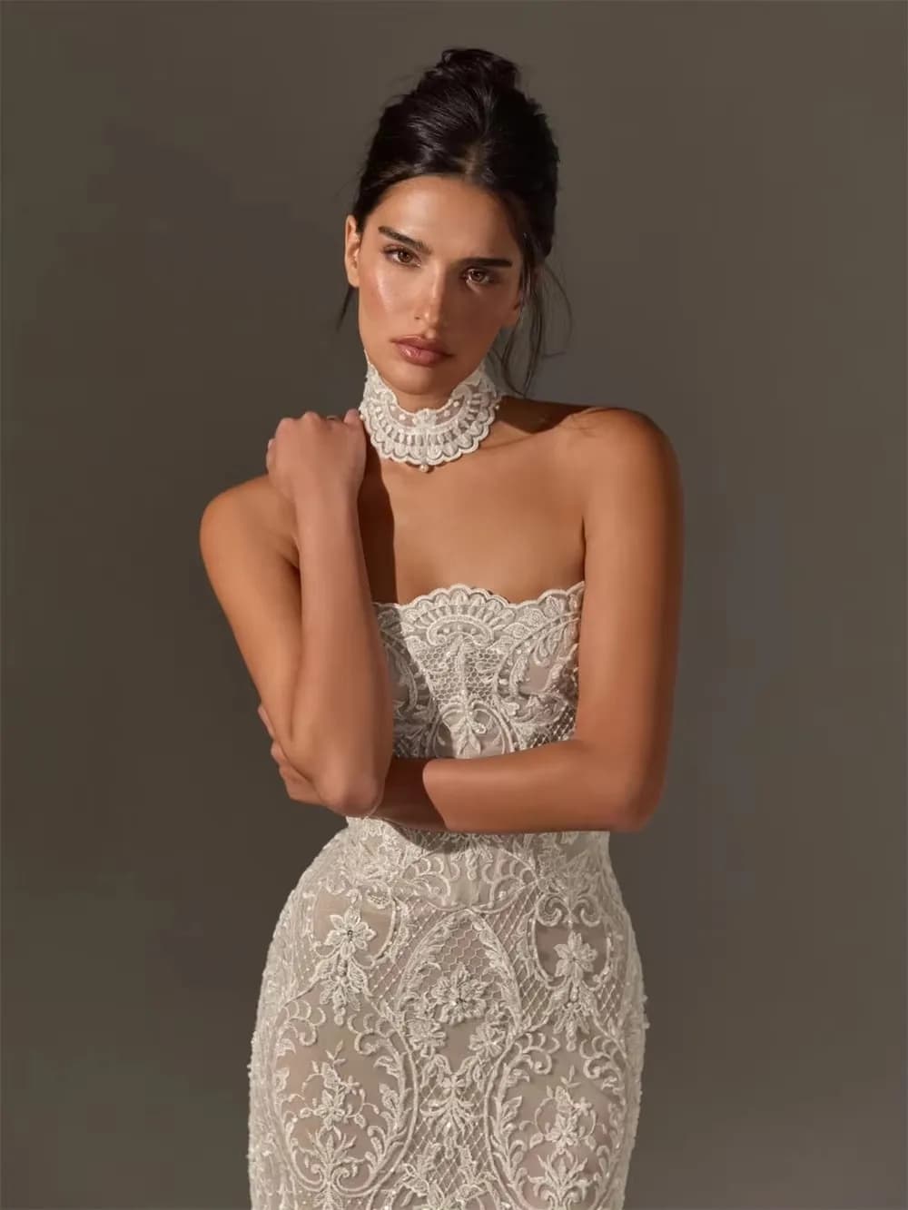 OLOEY Luxury Ivory Lace Mermaid Wedding Dresses Sexy Strapless Sleeveless Tea-Length Bridal Gowns Vestidos De Novia
