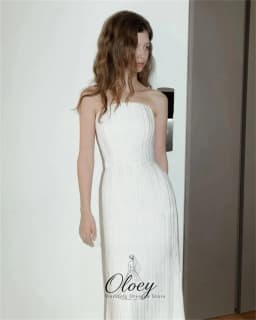 OLOEY Simple Strapless Korea Wedding Dress Photo Shoot Pleated A-Line Bridal Gown Customized Outdoor Wedding Dress 웨딩드레스