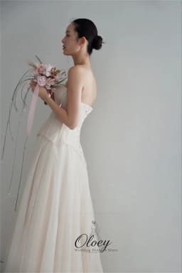 OLOEY Simple Tulle Sweetheart Collar Korea Wedding Dress Photo Shoot Pleat A-Line Bridal Gown Customized Garden Wedding Dress