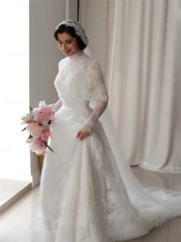 Customized Full Sleeves French Wedding Dress with Bridal Veil Lace Cape A-Line Hijab Bride Gowns Long Robe De Mariée 2026 New