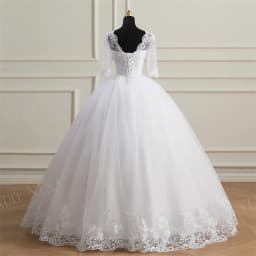 Fashion Classic Luxury Lace V Neck Ball Gown White Wedding Dresses Half Sleeve Princess Illusion Appliques Bridal Gown Casamento