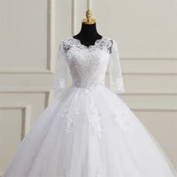 Fashion Classic Luxury Lace V Neck Ball Gown White Wedding Dresses Half Sleeve Princess Illusion Appliques Bridal Gown Casamento