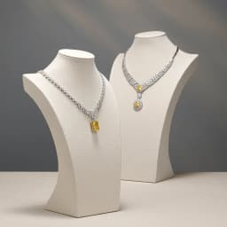 Oirlv Mannequin Linen Necklace Pendant Chain Jewelry Bust Neck Display Stand Jewelry Holder Necklace Pendant Window Display Prop